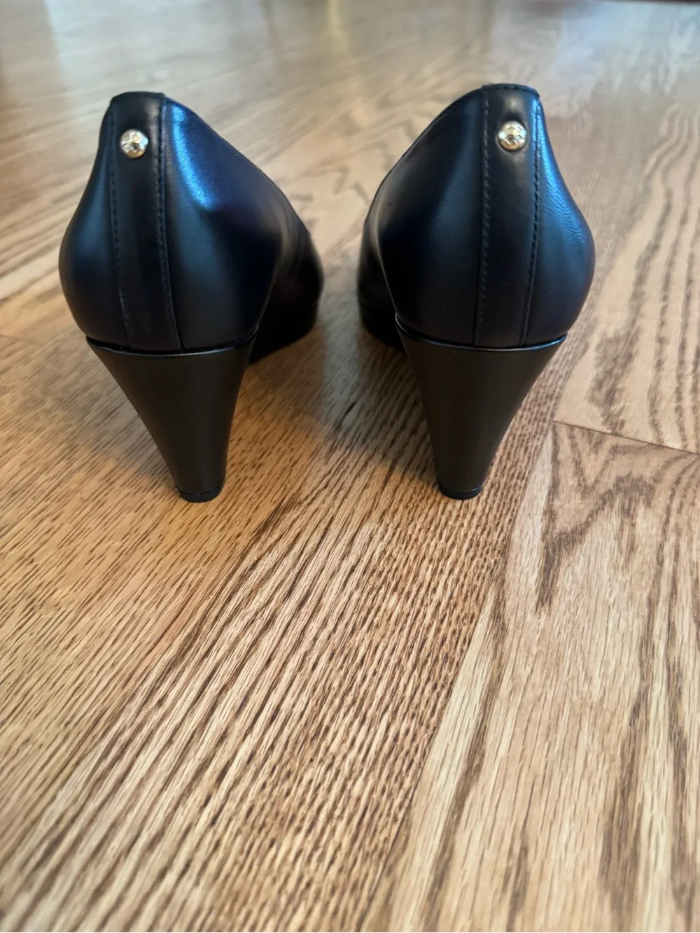 Naturalizer Olivia Black leather Peep-Toe Wedge Pumps